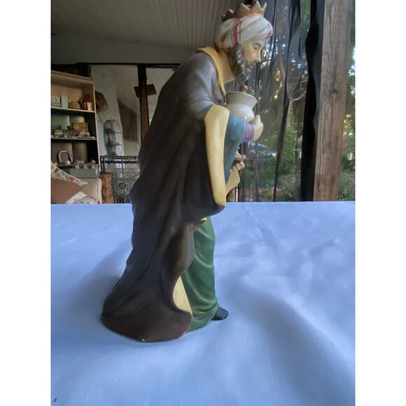 VTG OWell Figurine Wise w Man Urn & crown Grandeur Noel Nativity Replacement EUC - Picture 6 of 8